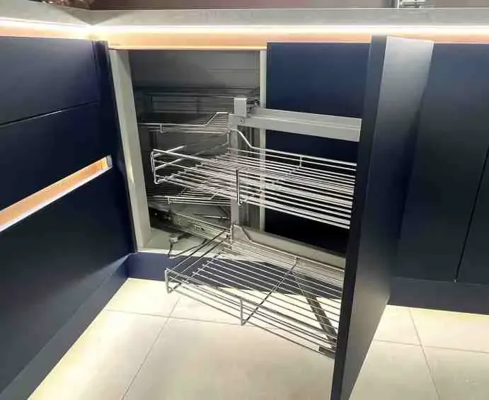 Magic Corner Unit